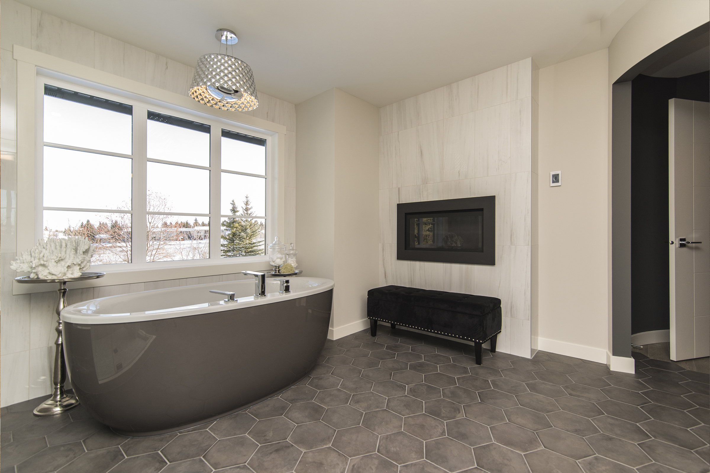 Industrial Style Loft - Image 4